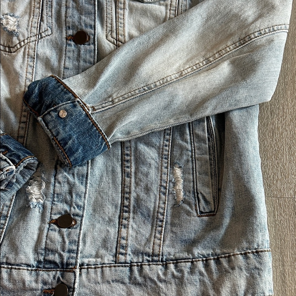 Kut from the Kloth Light Blue Distressed Jean Jacket - Picture 3 of 16
